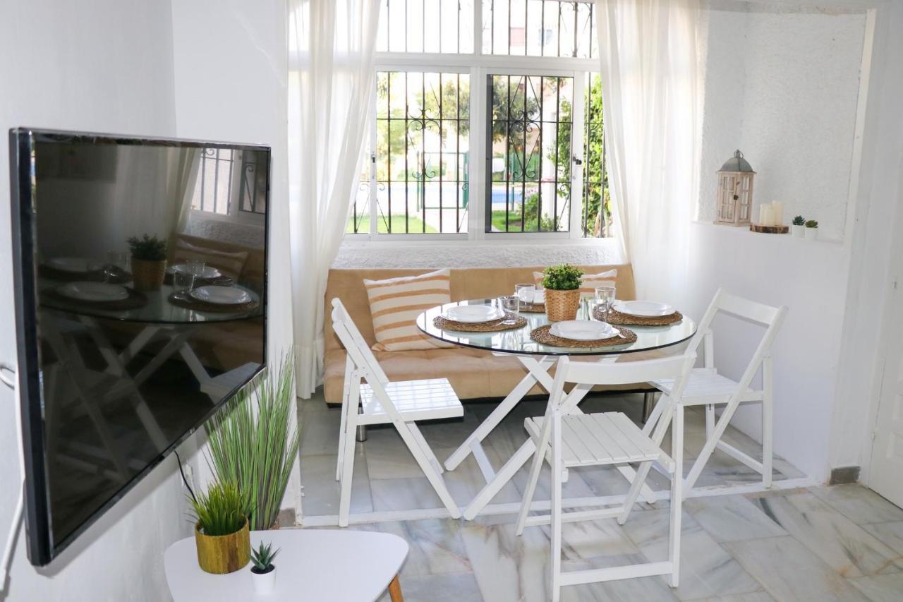 Apartamento 2 Dormitorios Al Lado De La Playa La Cala De Mijas Kültér fotó